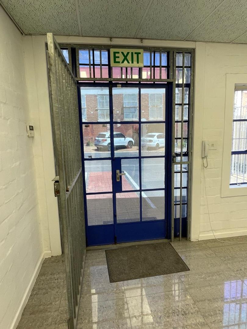 To Let Commercial Property for Rent in Observatory Western Cape